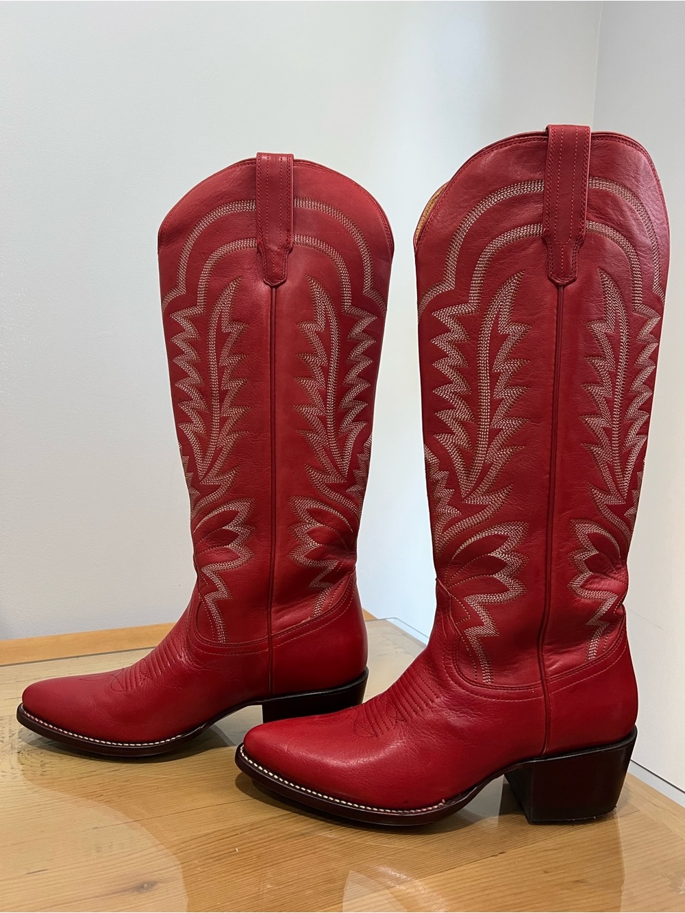 Tecovas The Abby Crimson Red Embroidered Leather Heeled Boots US 9.5
